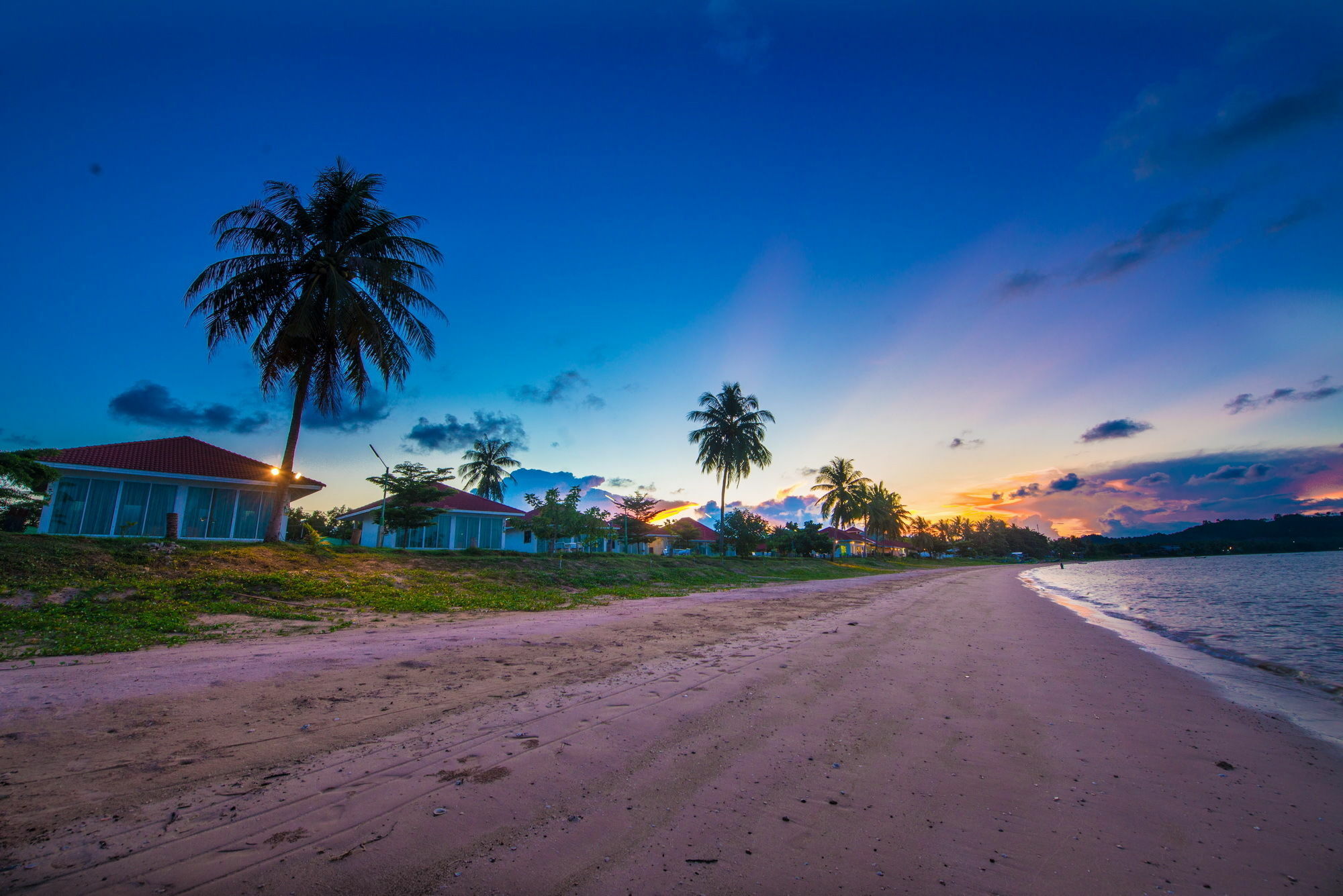 Star Light Beach Resort And Restaurant Чумфон Екстериор снимка